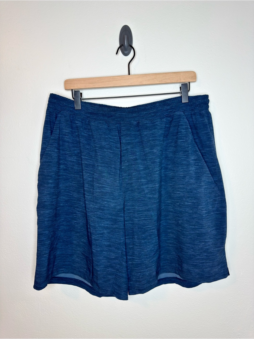 Lululemon Pace Breaker Short Linerless Heather Allover Iron Blue Athletic Shorts - Picture 5 of 10